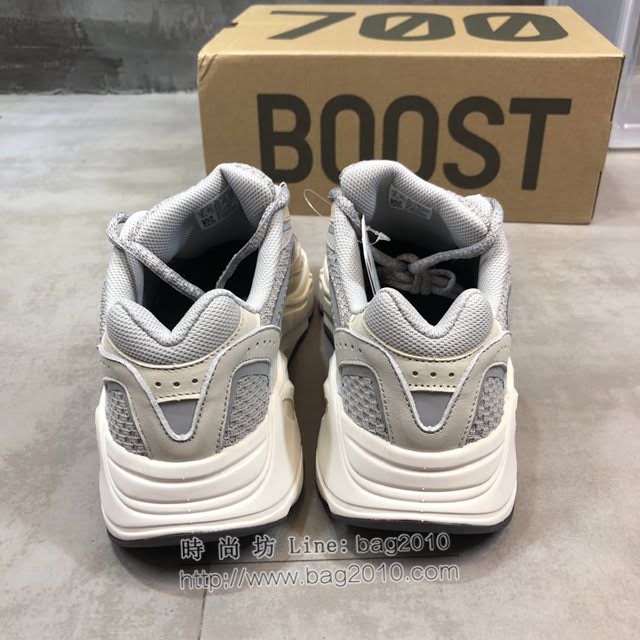 Adidas男女椰子鞋 阿迪達斯椰子700 Adidas Yeezy 700 v2  xhn1607